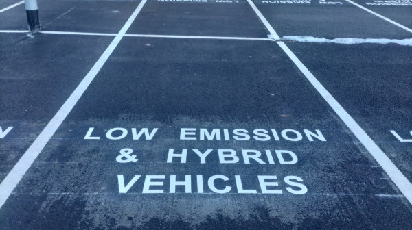 Preformed thermoplastic parking space