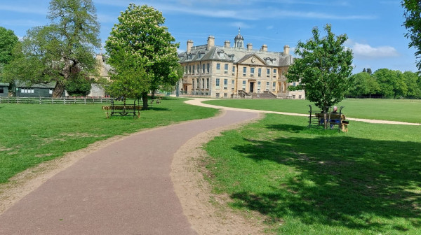 Resing Bound  Pathway Country House