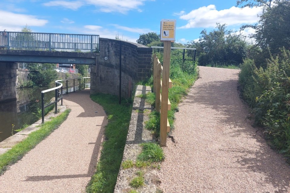 Thumbnail image for Efficient Revitalisation of Leeds and Liverpool Canal Towpath by Jointline’s Specialist Surfacing Division